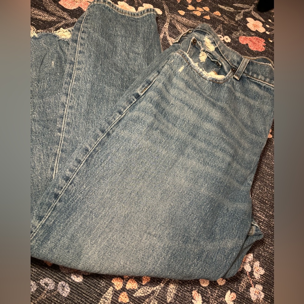 Abercrombie & Fitch Mom Jeans - Picture 6 of 8